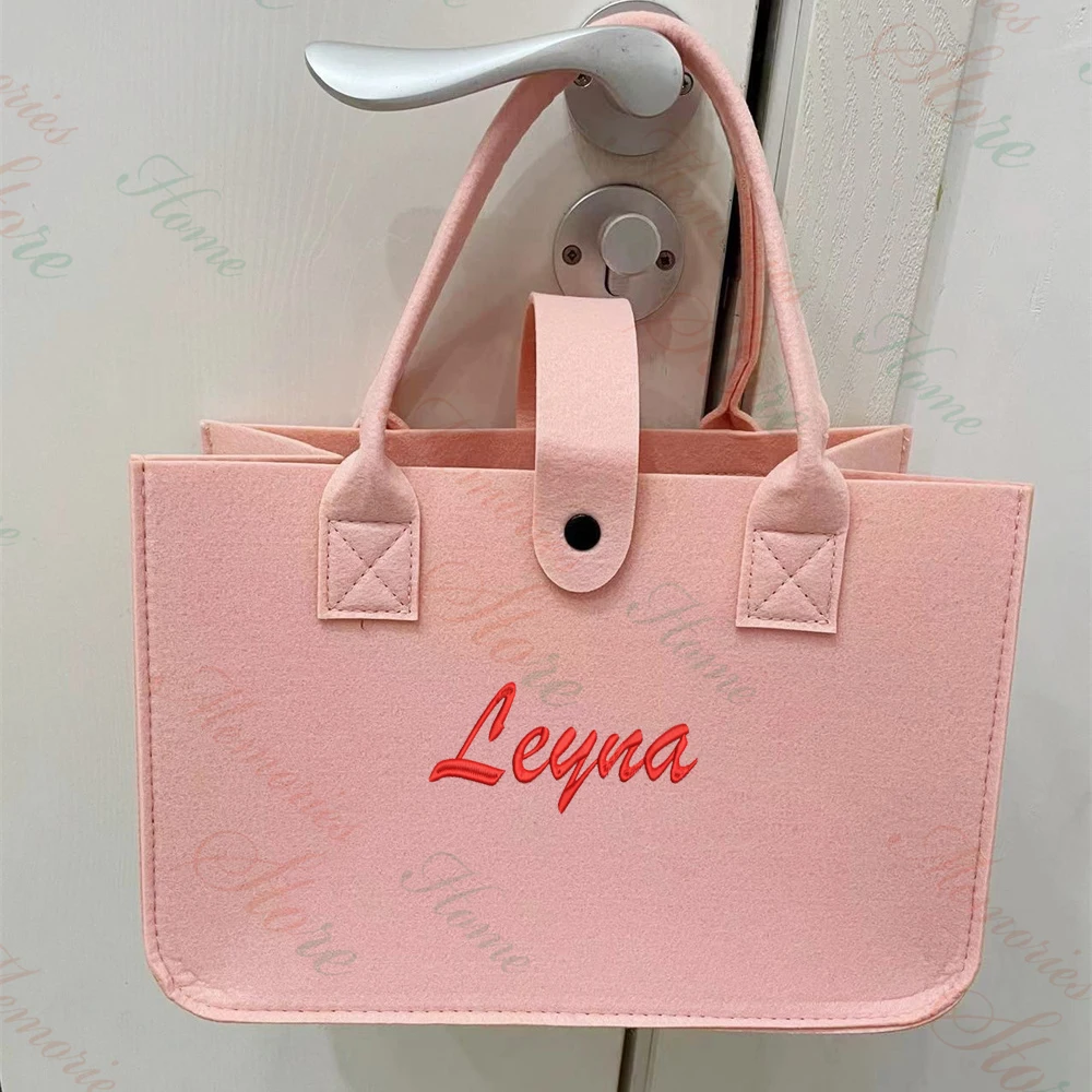 Bolso de mano de fieltro de Colore sólido Simple para mujer, bolso de mano personalizado con nombre, regalo de dama de honor de fiesta de boda, bolsos de compras con texto bordado