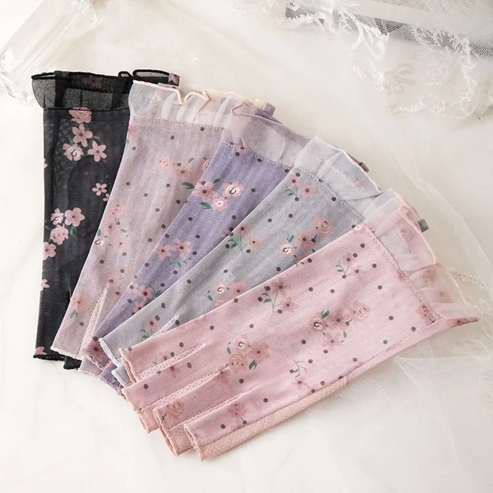 Silicone Anti Slip Half-Finger Gloves Thin Floral Printed Driving Gloves Lace Mesh Sunscreen Accessories Sun Protection Gloves