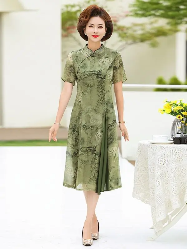 2023 New Summer Mom's Improved Qipao Dress Retro Print Middle Aged Women's Temperament Short Sleeve Long Slim Fit Thin Style