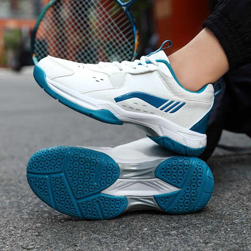 

Men's Badminton Shoes Are Non Slip Breathable Shock-absorbing Wear-resistant Outdoor Professional Training Versatile sneakers