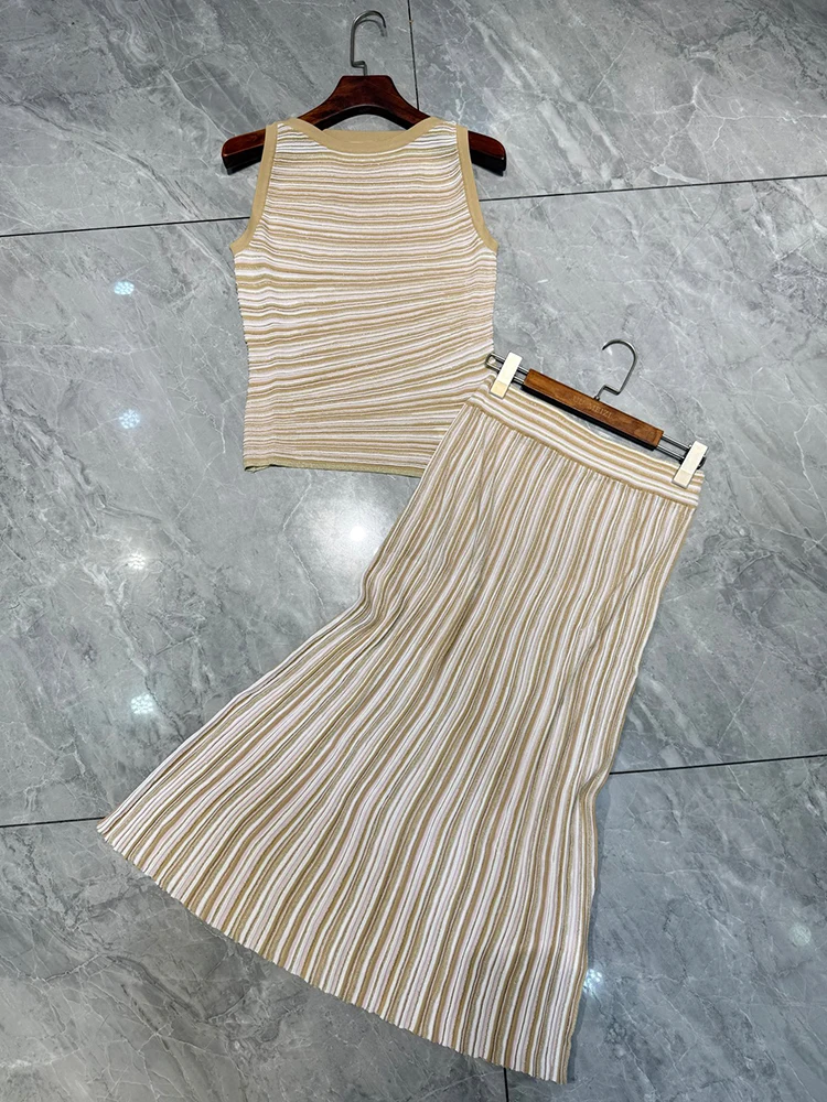 Design retro striped bright silk knitted vest two-piece set 2026 summer women's wear + stretch tight hip-hugging skirt suit