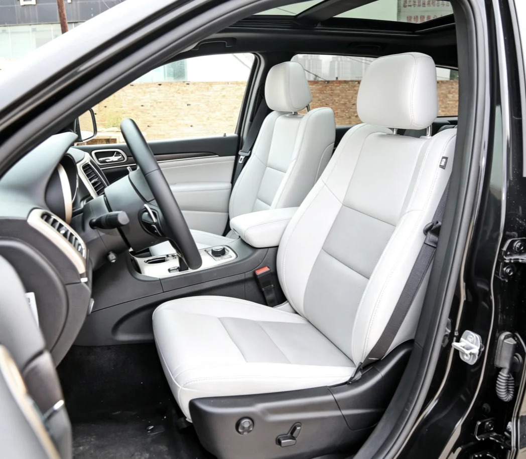 Für Jeep Grand Cherokee WK2 Maßgefertigte Autositzbezüge Luxuriöses Nappaleder 100% Passgenau Innenraumzubehör 360 ° Vollständige Abdeckung – Detail 9