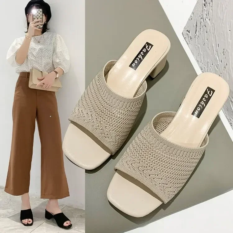 Women Slippers 2022 Summer Closed Toe Comfort Slippers Women Fashion Fly Weave Outdoor Sandals Women Medium Heel Slippers