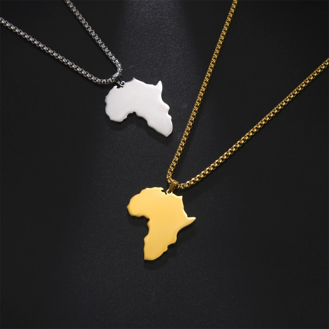 Vassago Smooth Africa Map Pendant Necklace Women Stainless Steel Men Africa Continent Map Jewelry Dainty Pendant Necklace Gift