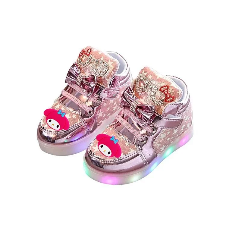 Sanrio 2021 primavera autunno nuovo Hello Kitty luci lampeggianti ragazze scarpe casual LED Melody sneakers boysgirls scarpe sneakers