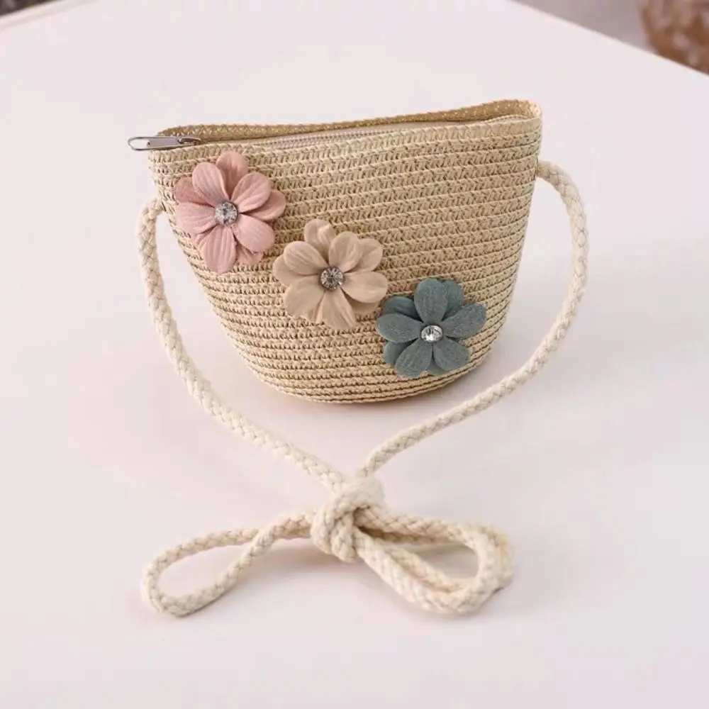 

New Handmade Girls Shoulder Bag Flower Straw Crossbody Bag Messenger Bag Kids Keys Coin Purse Cute Princess Mini Rattan Handbag