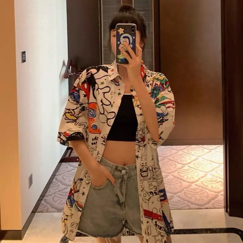 

Disney New Graffiti Mickey Flower Shirt Women's Short Sleeve 2025 Summer Loose BF Handsome Shirt Y2k Cool Girl Versatile Blouse