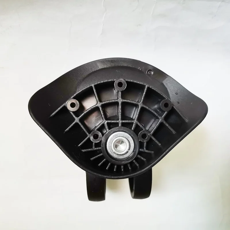 Universal Wheel Sui…