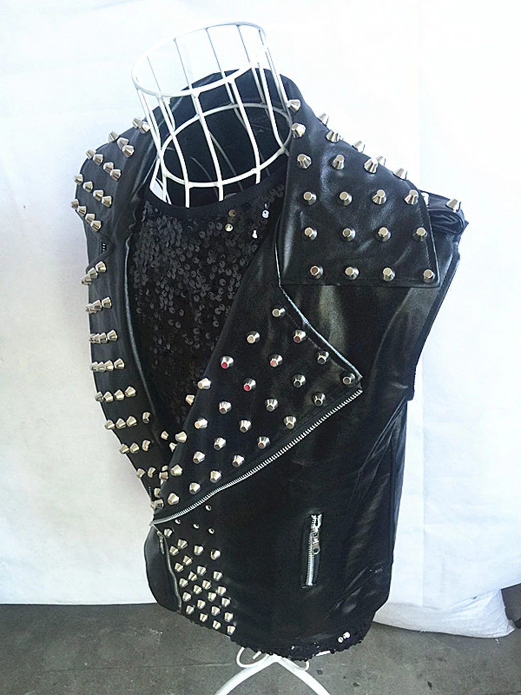 Nightclub Stage Male Singer Performance Attire Leather Rivet Vest European And American Rock Trend Sequin Performance Attire