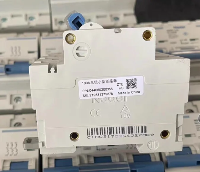 قاطع دائرة بلاستيكي NDB1-125 100A 3P، مفتاح رئيسي وجهاز حماية للحمل ذو سعة كبيرة #4