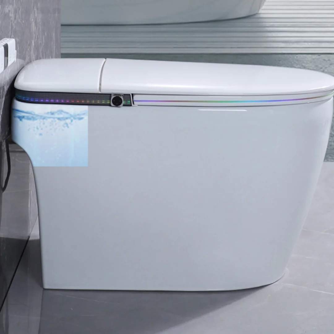 وعاء مرحاض سيراميك ذكي حديث، مقعد مرحاض ذكي مثبت على الأرض مع جهاز تحكم عن بعد لحمام الفندق