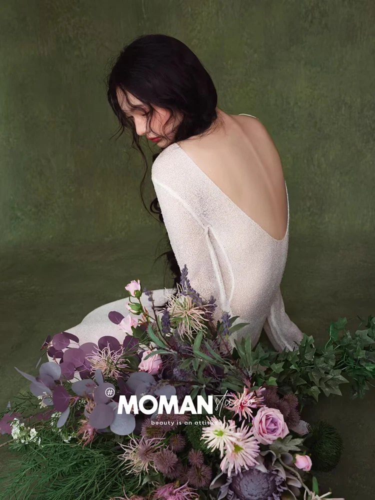 

Retro Oil Painting Style Portrait Photography Studio Clothes New Chinese Texture Girl Atmosphere Sensation Personal Art Photo