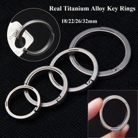 High Quality 17/22/25/32mm Titanium Alloy KeyRings Super Lightweight Key Rings Keychains Buckle Pendant Man Car Keychain Tools