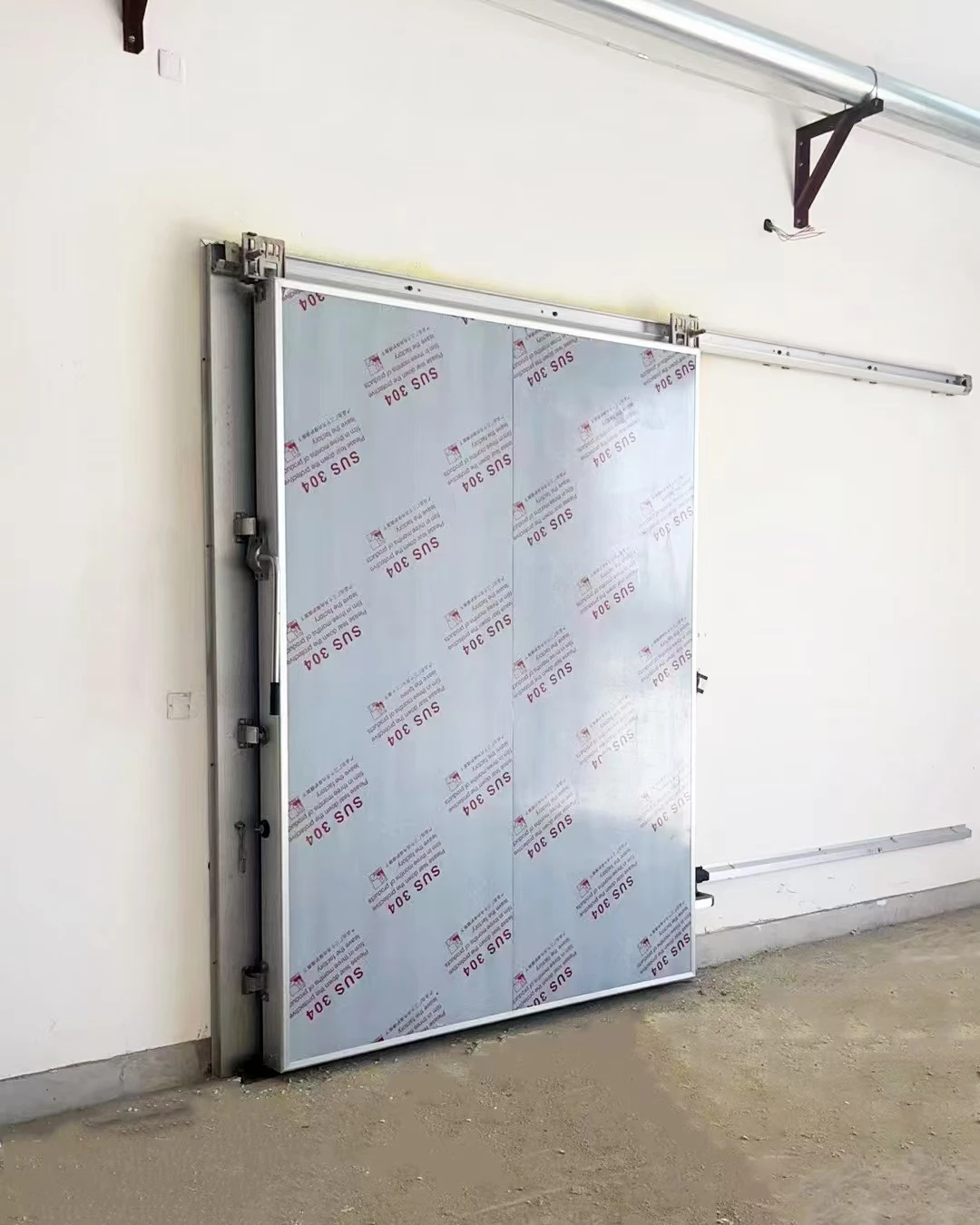 غرفة باردة متنقلة سهلة التركيب وعملية للغاية ومناسبة لمعظم السلع المبردة وغرفة باردة متنقلة