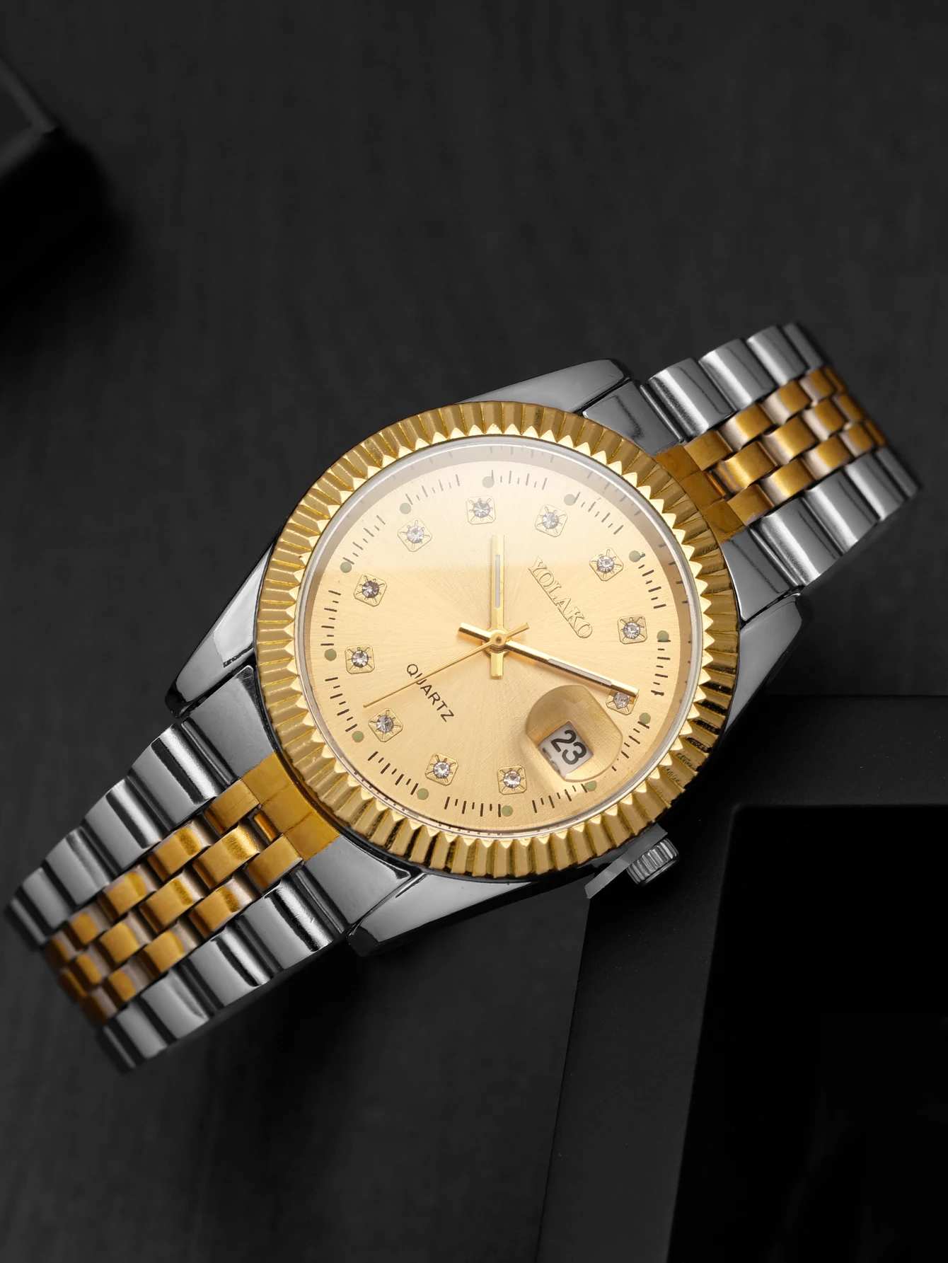 1pc ビジネスとレジャーダイヤモンド散りばめられたダイヤルメンズスチールベルトクォーツ時計