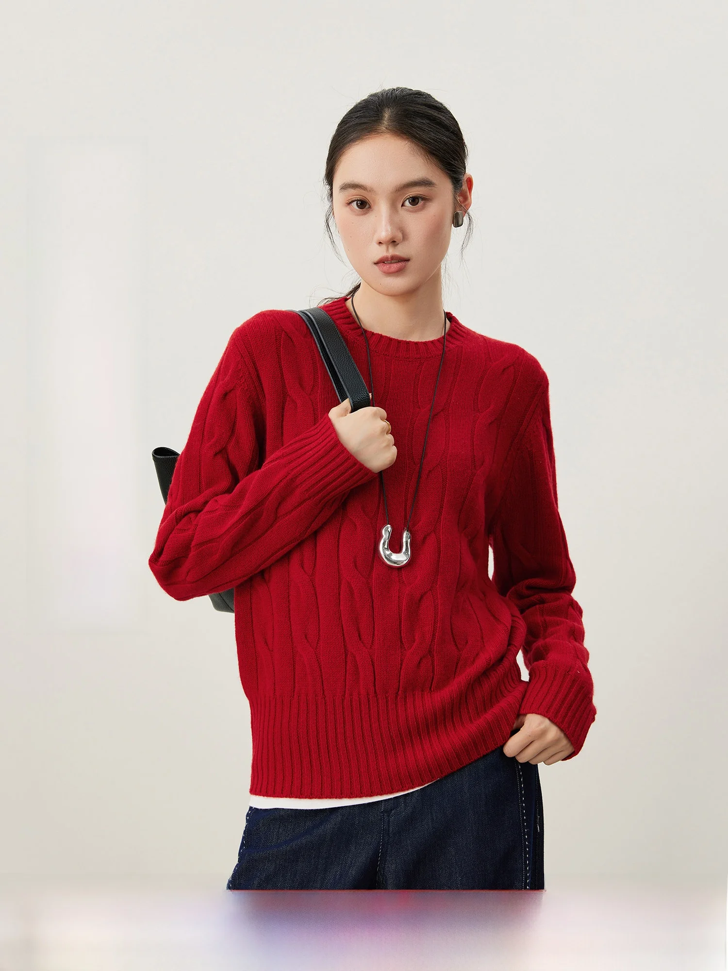 

Мягкий шерстяной вязаный свитер с круглым вырезом, ретро-дизайн с цветочным узором, женский модный элегантный свитер с длинными рукавами, осенняя новинка