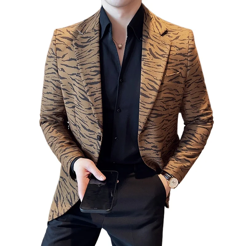 2025 Spring New Coffee Leopard Blazers for Men Elegant Stylish, Fashion Trend Korean White Slim Casual Mens Jackets Asian Size