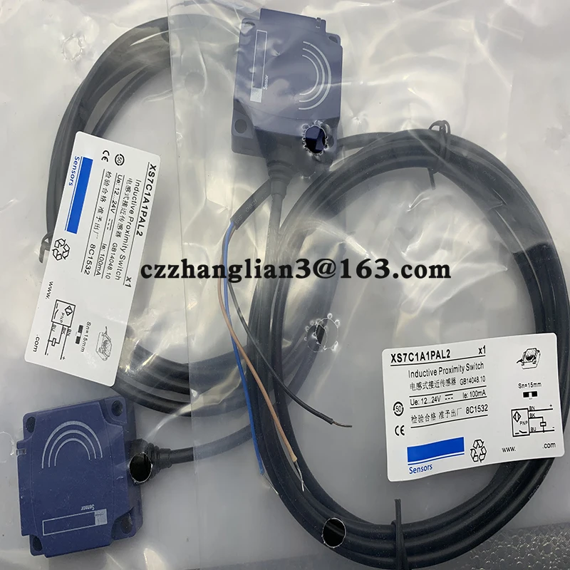 

New proximity switch sensor XS7C1A1PBL5 XS7C1A1PAL10 in stock