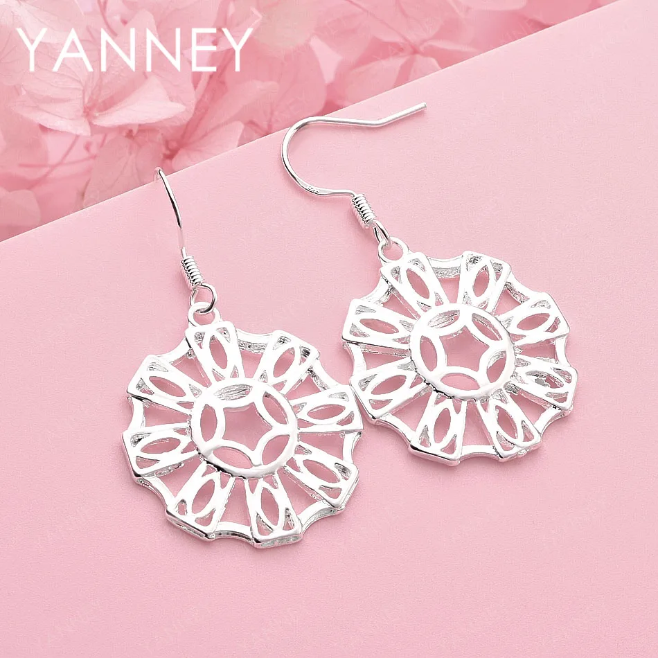 

925 Sterling Silver Round Exquisite Carved Earrings for Women, Fashionable Engagement Gift Jewelry Accessories