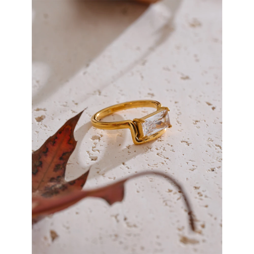 Yhpup Delicate AAA Shiny Cubic Zirconia Rectangle Golden Ring Water Resistant Stainless Steel Premium Jewelry Party Gift