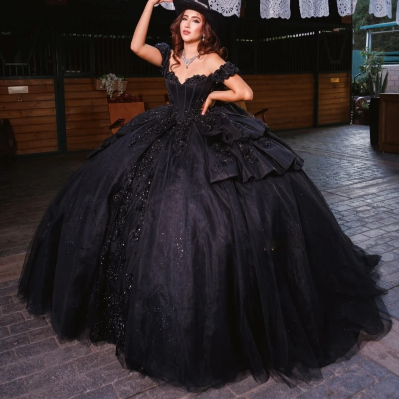 

Black Shiny Quinceanera Dresses Off The Shoulder Applique Lace Tiered Tull Party Birthday Sweet 16 Dress Vestidos 15 De Anos
