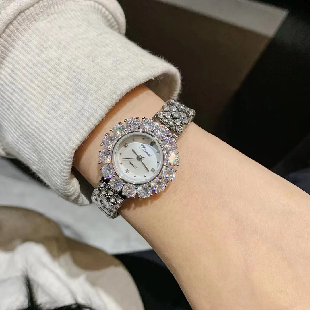 Sparkly Garland Zircons Wrist watches for Women Big Square Crystals Bracelets Watches Elegant Luxury Jewelry Watch Quartz Reloj