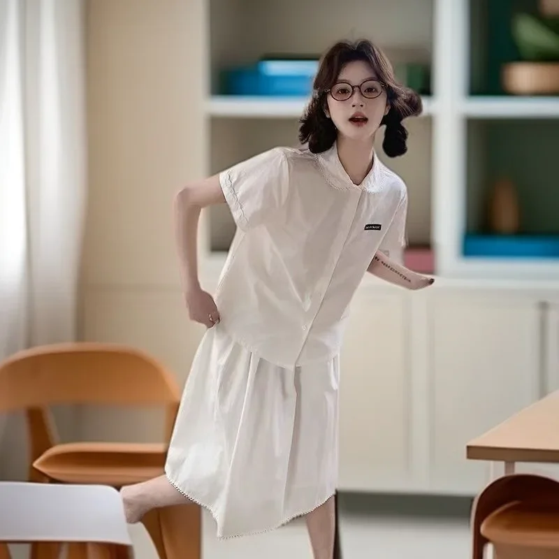 القطن الأبيض قصيرة الأكمام قميص المرأة كلية نمط دمية طوق الدانتيل تقليم مكافحة الشيخوخة مياو سلسلة الصيف أزياء تي شيرت #2