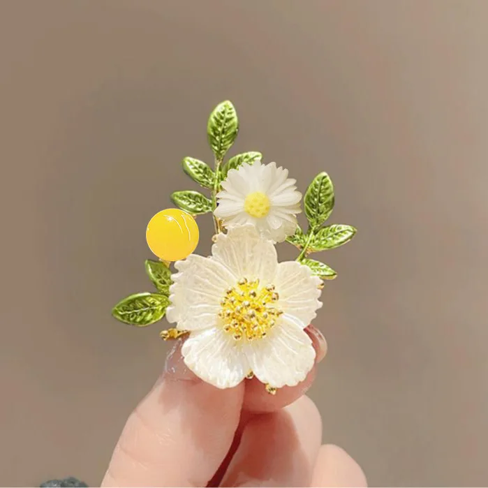 

2PC exquisite flower brooch women's high-end luxury temperament brooch pin high-end design clothes accessories