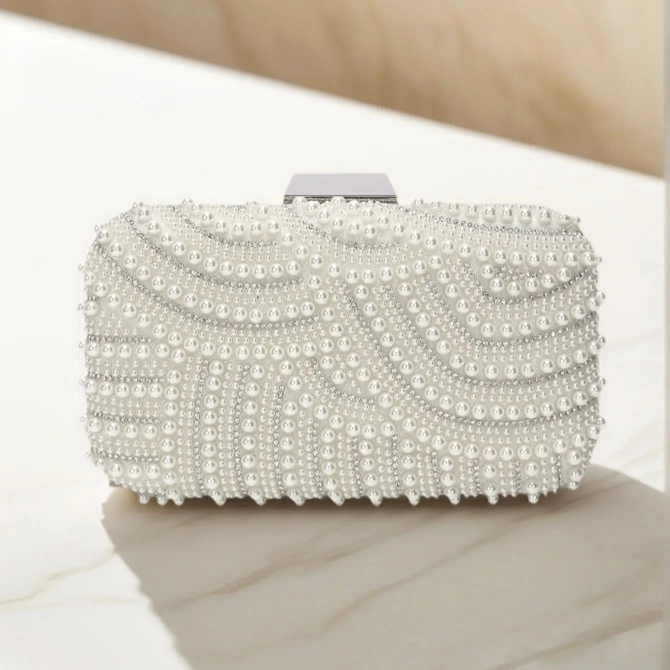 Beading Women Evening Bags Hollow Out Pearl Rhinestone Flap Design Handbags Party Lady Shoulder Chain Purse