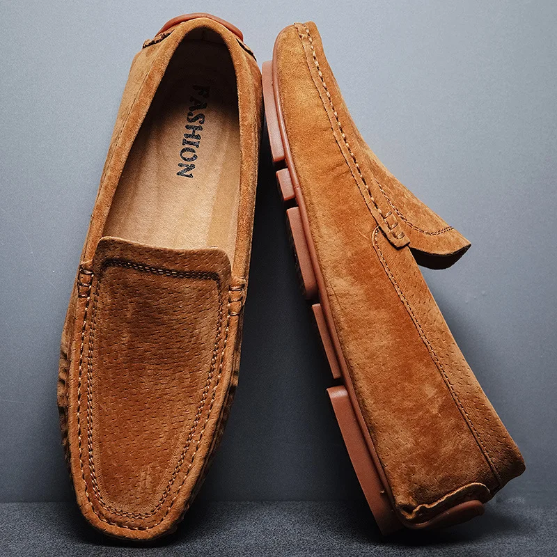 جلد الغزال رجل المتسكعون الفاخرة حذاء كاجوال خفيفة الوزن حذاء رجالي الأخفاف لينة سوليد الشقق اليدوية الانزلاق على أحذية قيادة