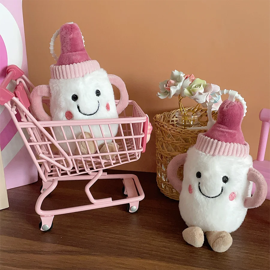 Lindo biberón colgante de felpa creativo Yakult llavero chupete colgante relleno suave muñeca bolsa decoración pareja regalo encanto