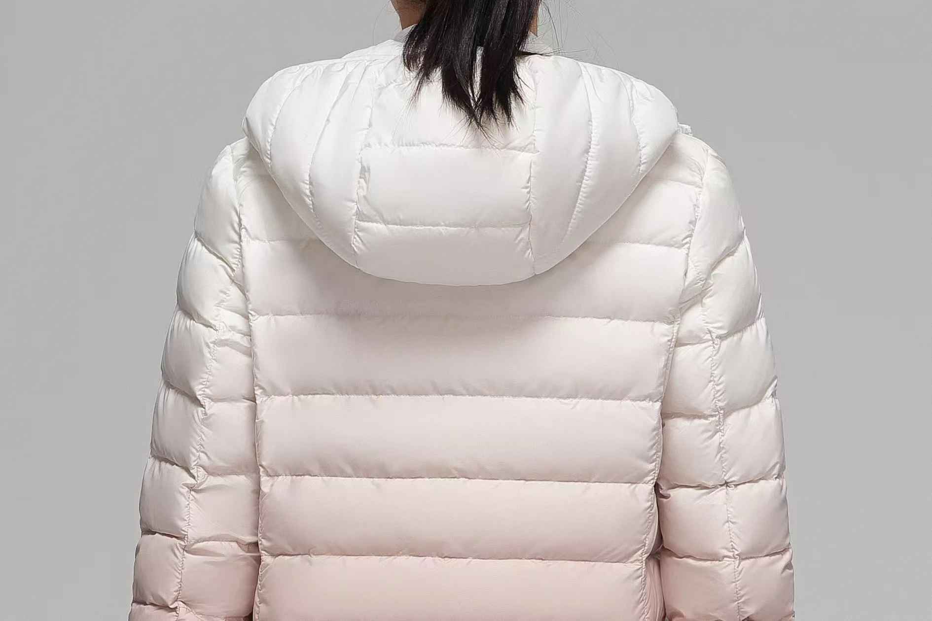 Donsjack voor dames Lichtgewicht donsjack Korte capuchon Witte eendendons Winterjas Gradiëntkleur, zacht en warm