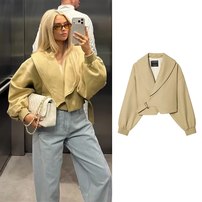 

Women's 2026 New Spring Jackets Fashion Bat Sleeves Elegant Short Jackets Women Street Chic Holiday Long Sleeve Outerwear Coats