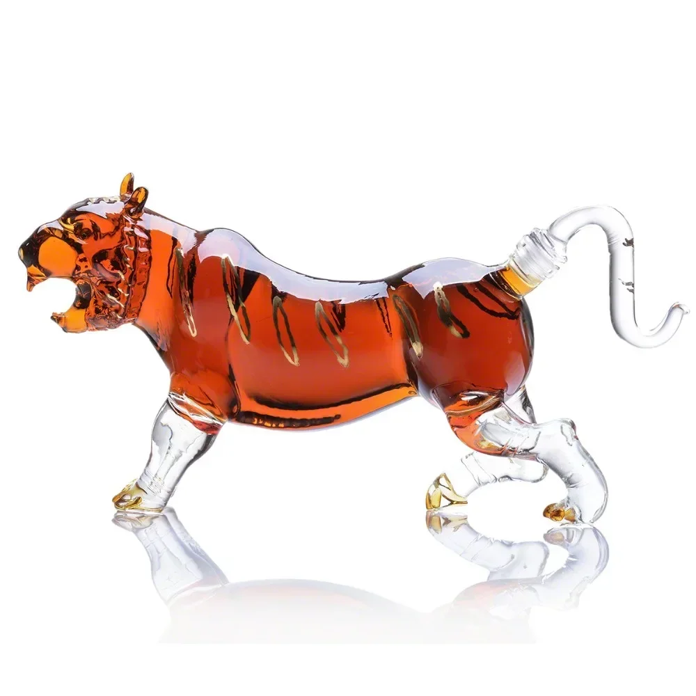 

Golden Tiger Shaped Clear Glass Decanter Animal Whiskey Bottles