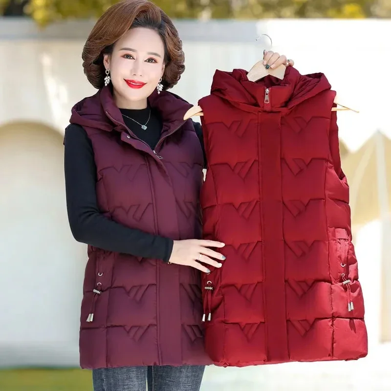 Autumn Winter Super Large Medium And Elderly Down Cotton Vest Women Sleeveless Jacket Hooded Waistcoat Female Outerwear XQ684