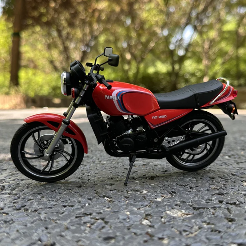 1:12 YAMAHA RZ250 RD250LC Model Motocykla Wyścigowego ze Stopu, Odlewany Ciśnieniowo, Motocykl Uliczny Crossowy Sportowy, Symulacja, Prezent dla Dzieci