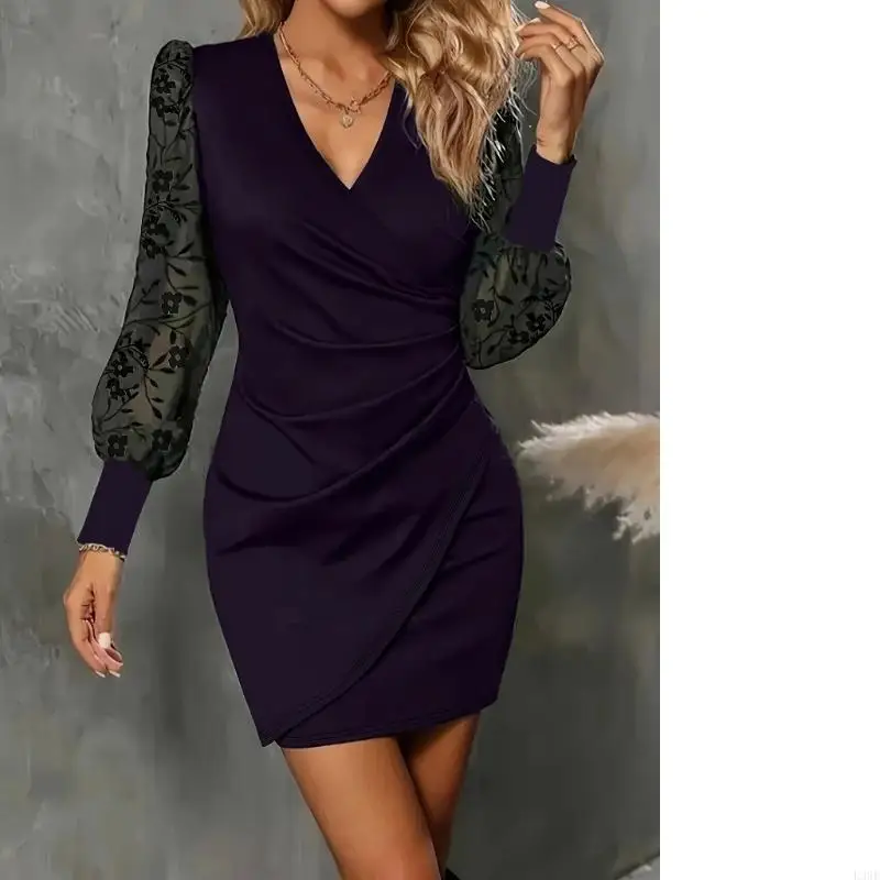 l38e-slim-fit-lace-long-sleeved-dress