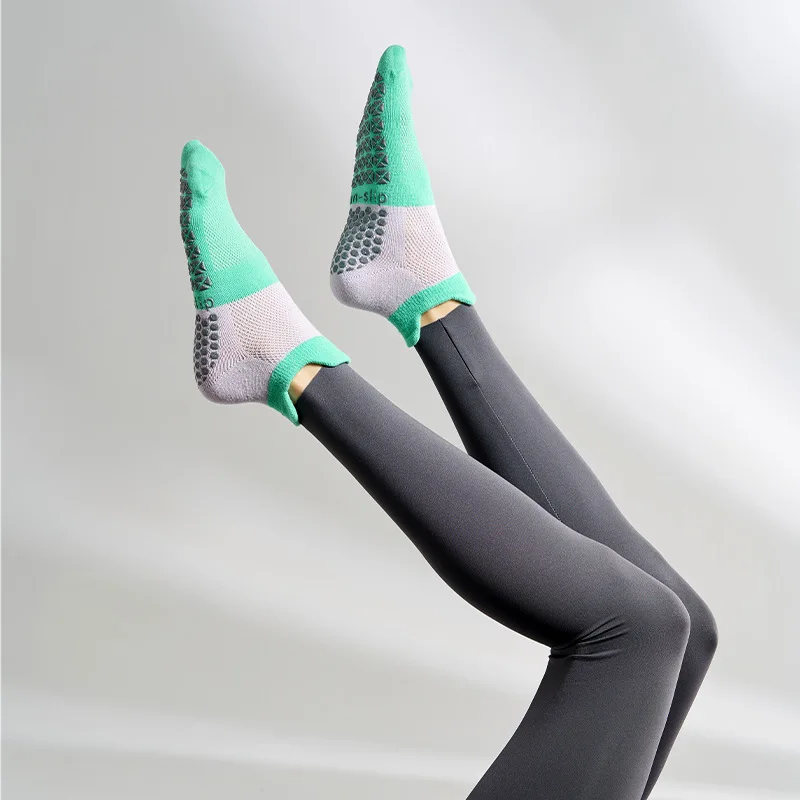 New Fashion Pilates Socks Color Blocking Short Yoga Socks Indoor Non-Slip Floor Socks Fitness Dance Training Socks Sports Socks