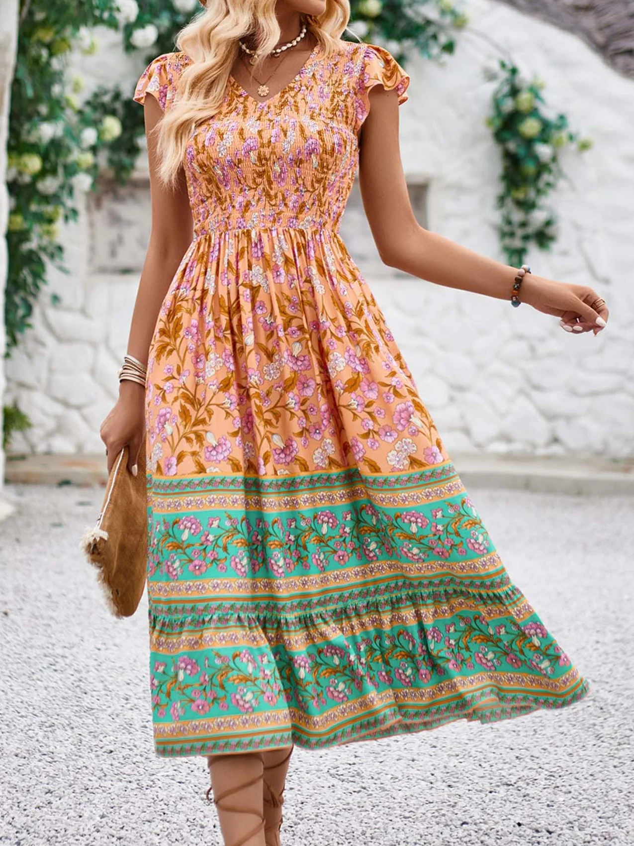 

Длинное платье в стиле бохо, женские пляжные Макси-Платья с цветочным рисунком, Женский богемный плиссированный сарафан, женское повседневное свободное платье с V-образным вырезом