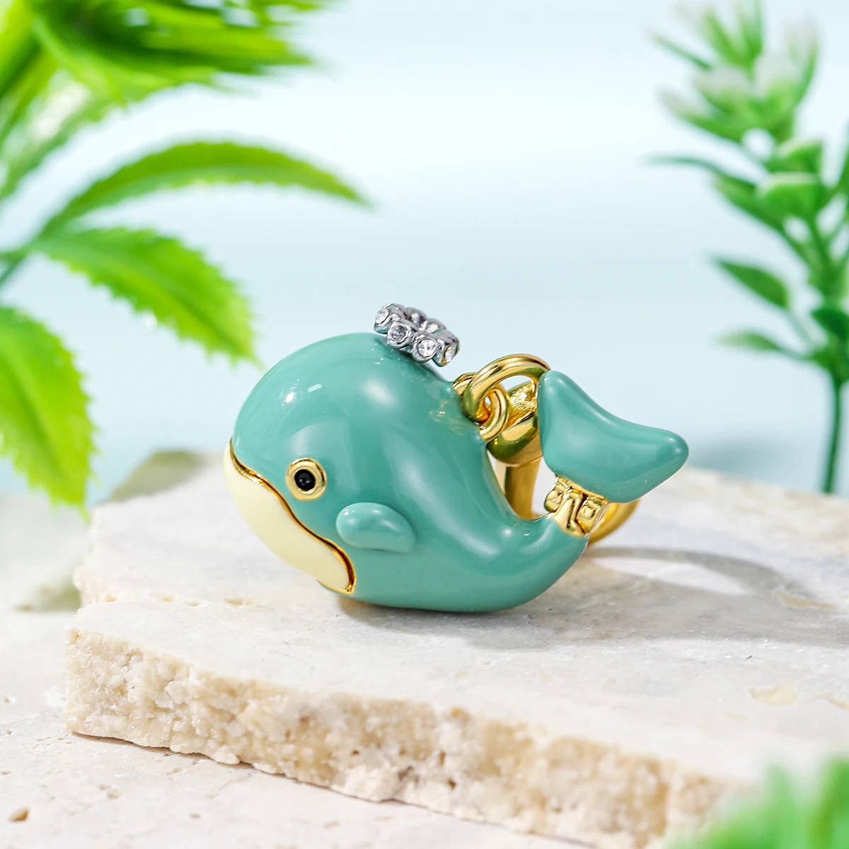 1Pc Fashion Cute Openable Blue Whale Pendant Necklace for Women Sweet Niche Party Jewelry Keychain Pendant Halloween Gifts