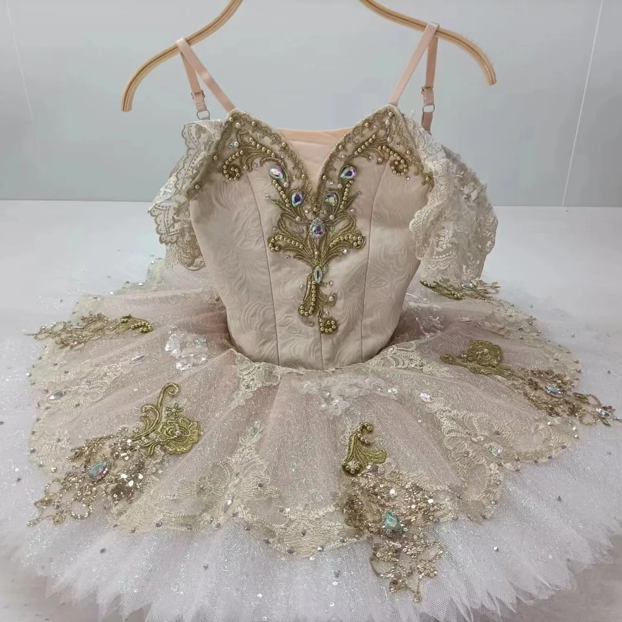 

Fine Pattern Professional High Quality Women Adult Performance Wear Girls Golden Swan Lake Ballet Tutu Costumes