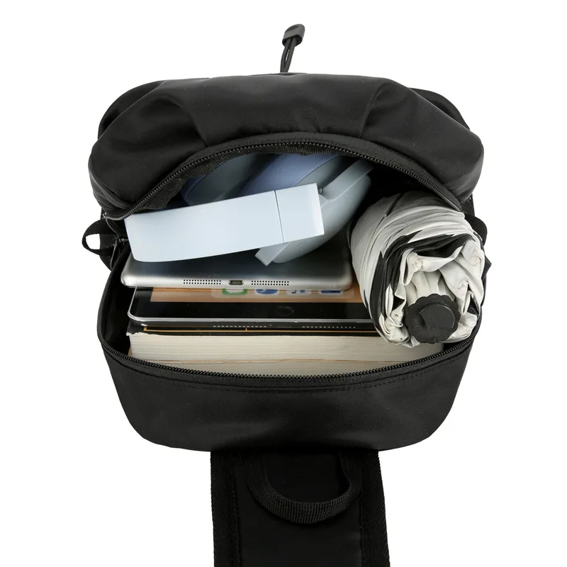 เด็กชายเอียงข้ามที่เก็บขวดน้ําโทรศัพท์มือถือกระเป๋าสะพายข้างน้ําหนักเบาเป็นพิเศษกระเป๋าสะพายหลังที่เดินทางมาพักผ่อนผู้ชายและผู้หญิง