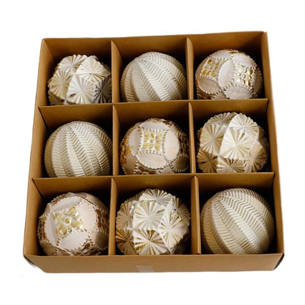 

Набор украшений Рождественские шары Украшение Рождественские украшения От 9 до 16 украшений в комплекте Размеры от 6 до 8 см Изготовлено из пластика