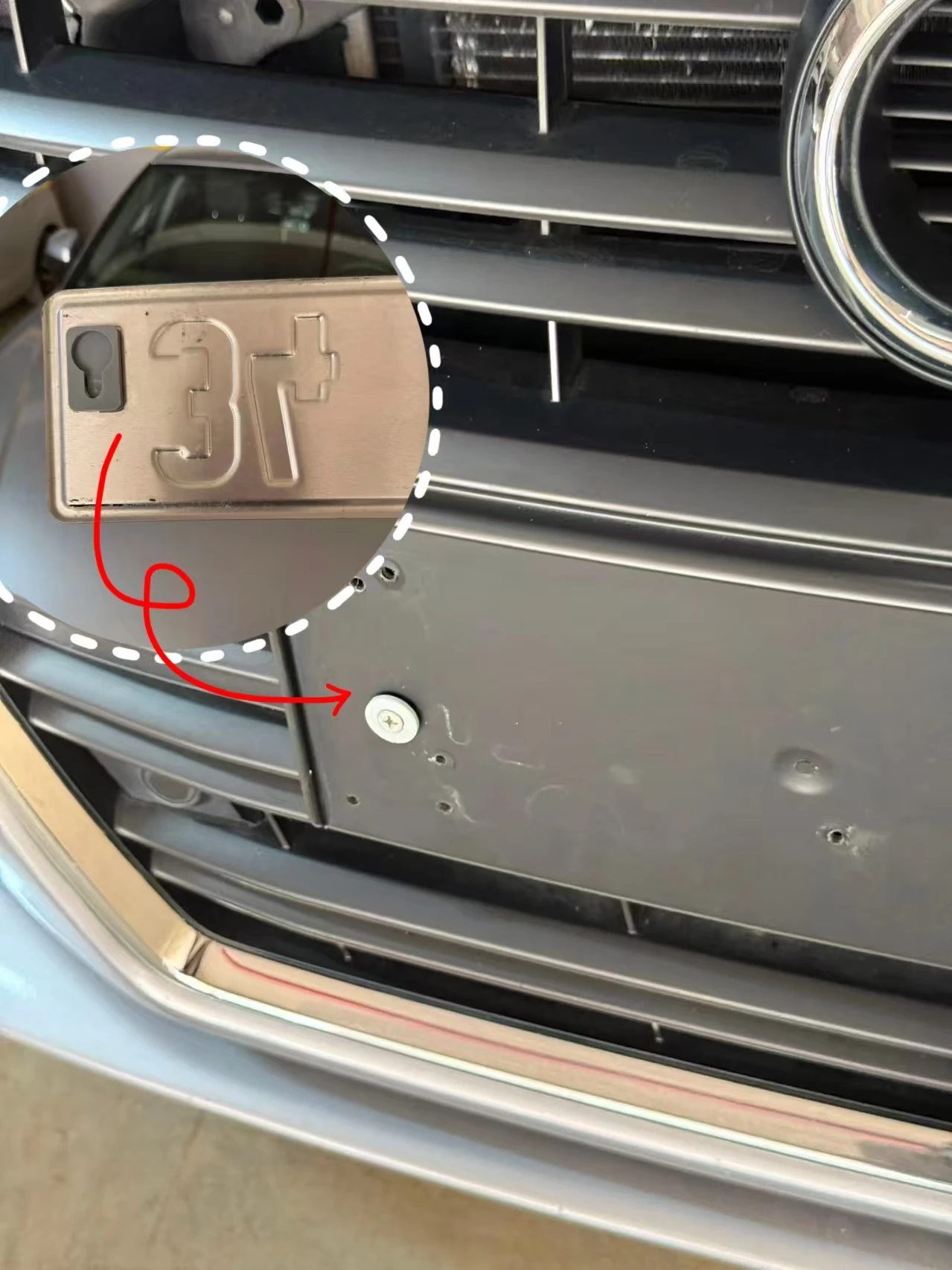 Universelle abnehmbare Kennzeichenhalterung aus Kunststoff, Halterung für Fahrzeugschilder, Auto-Außenaccessoire – Detail 4