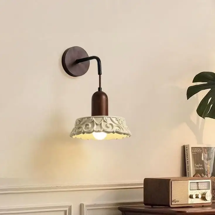 Retro Chandelier Bedside Middle Ancient Walnut Color Decoration Creative Atmosphere Carved Small Chandelier