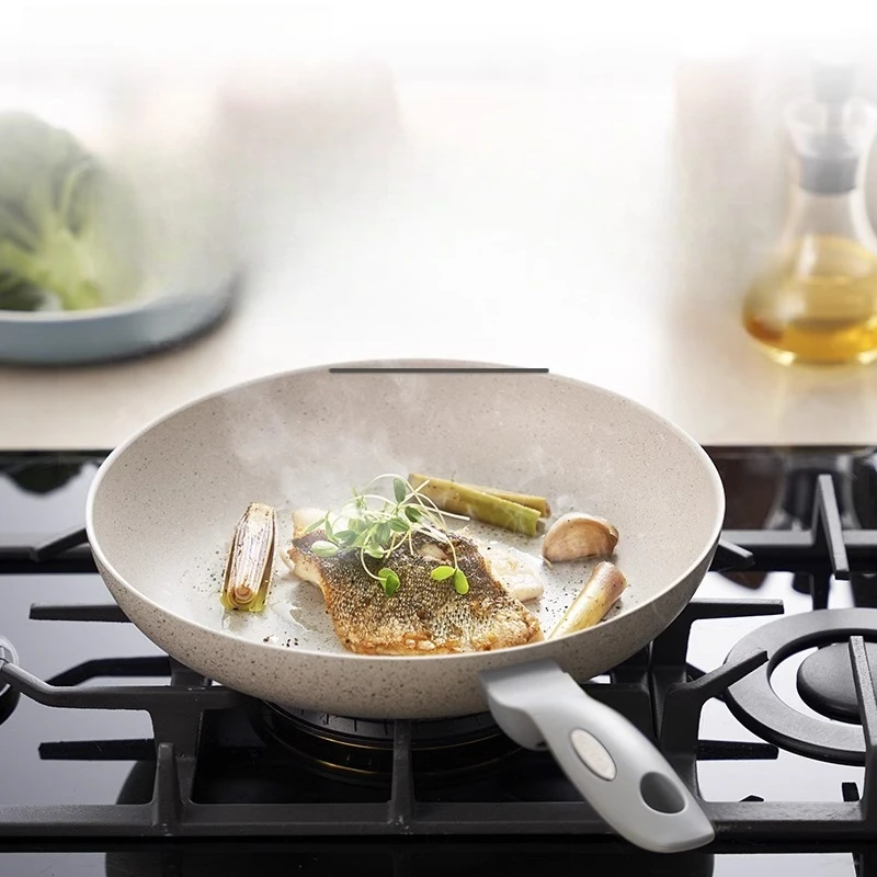 

Home Use Macmillstone Non Stick Frying Pan, Flat Bottomed Pan for Frying Steak, 28cm Gas Stove Suitable