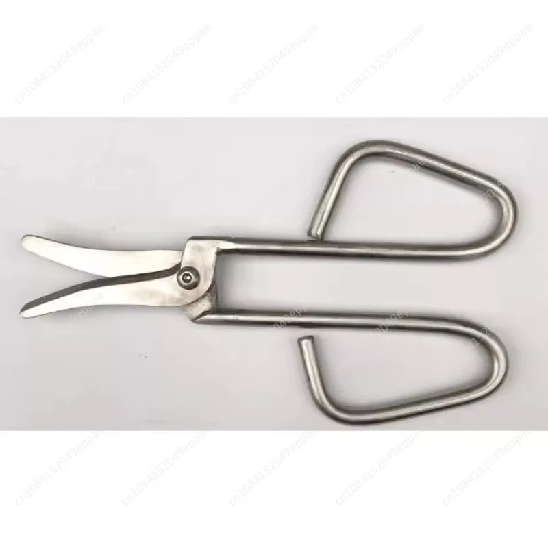 

Duckbill Shear, studio equipment for blowing glass works of art