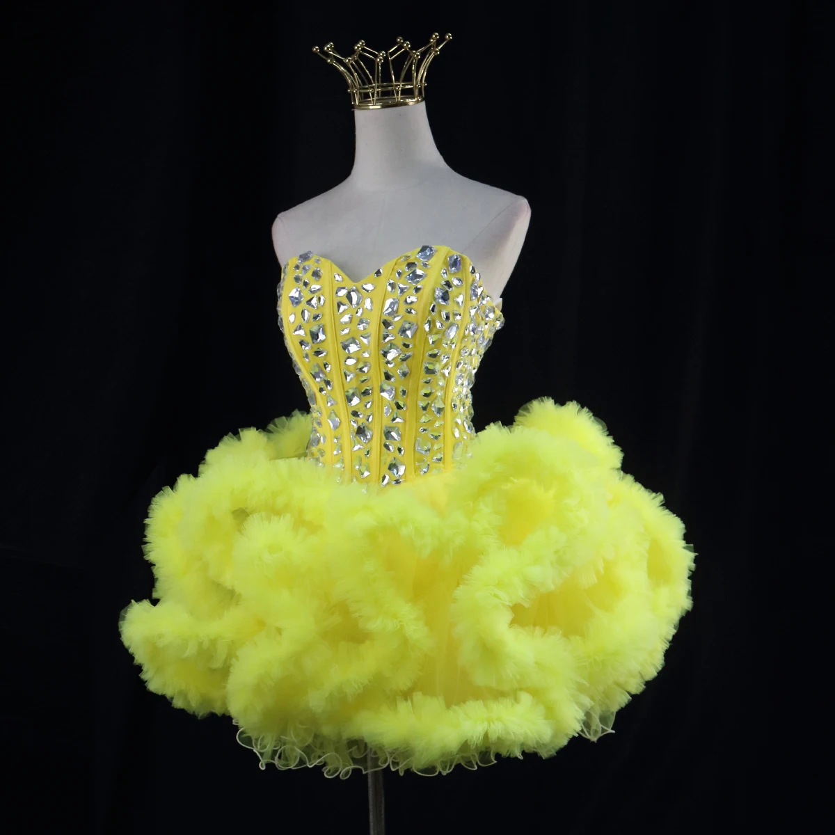 

SunnyBridal Sexy yellow Short Prom Dresses Beaded Birthday Party Gowns For Evening Robe De Soiree Mini Cocktail Homecoming Gown