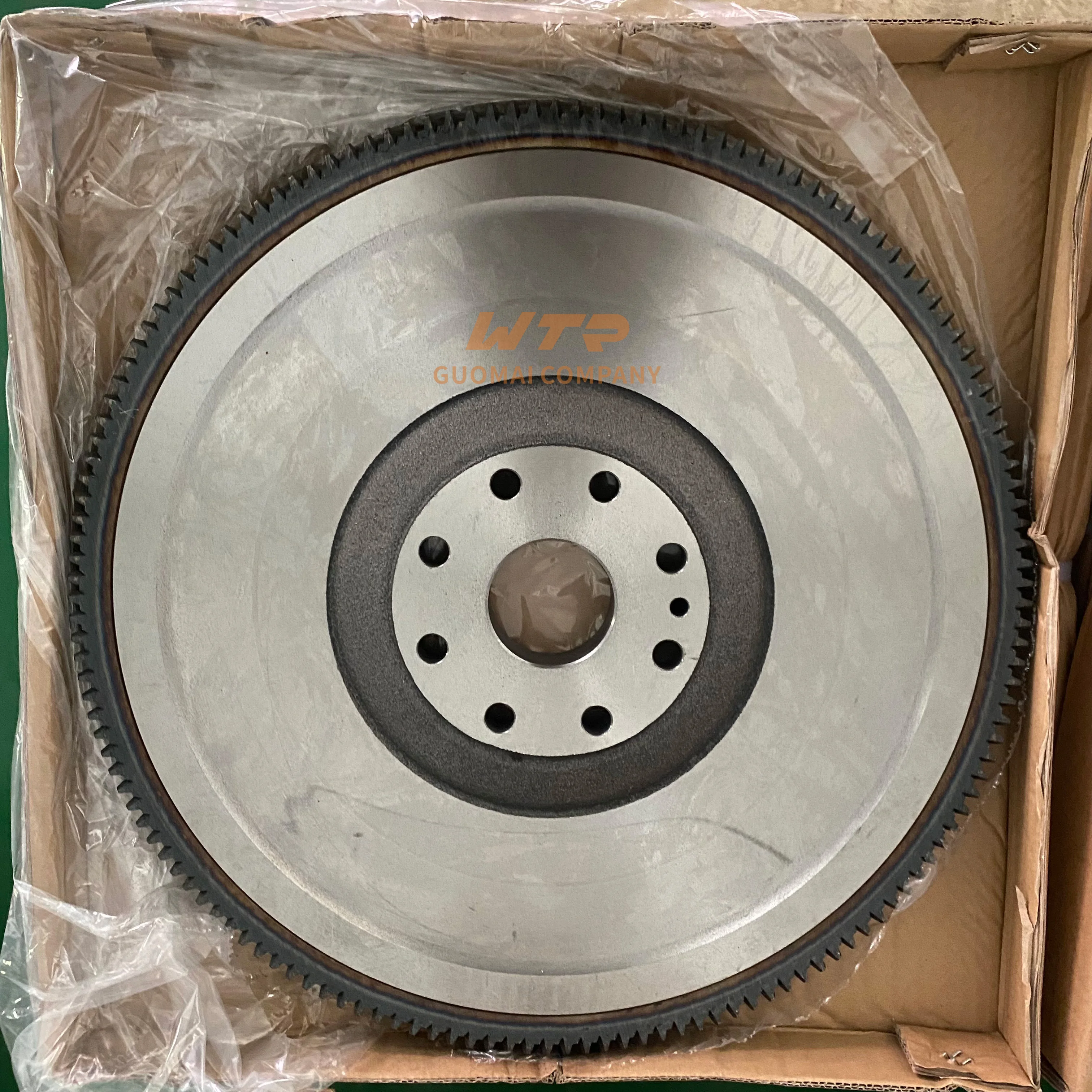

High Quality Flywheel 5000686610 OE Number by RENAUT Magnum, Premium, and T Series TRUCKS