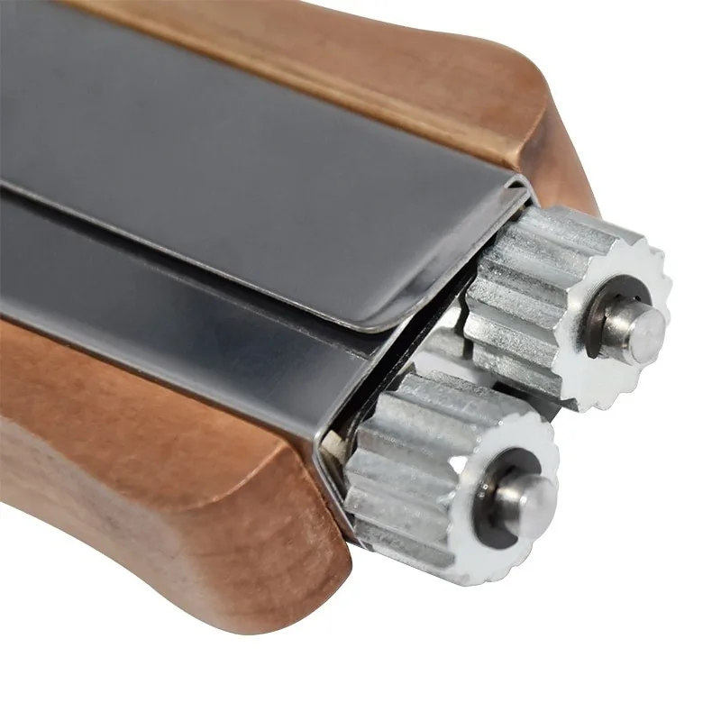 1Pc Beekeeping Wire Tensioner Crimper Frame Hive Bee Tool Nest Box pliers Tight Yarn Stainless steel+wood Honeycomb Beehive Box
